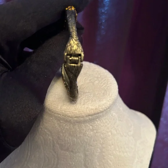 Betsey Johnson Surreal Forest Fox Design Rhinestone Bracelet - Picture 2 of 2